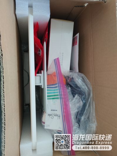 要用國際快遞郵寄小件書架 辣椒面，電動螺絲刀，衣物到中國臺灣，用什么便宜?